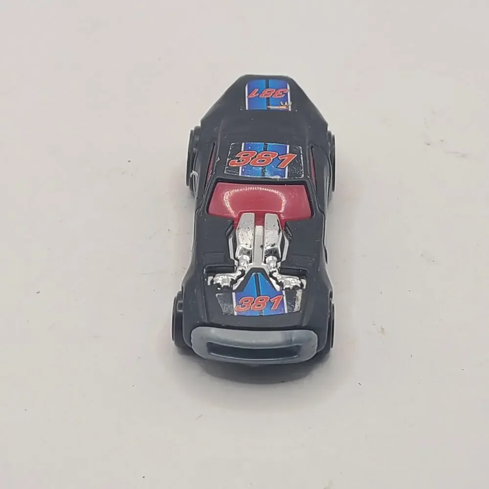 Hot Wheels Car 381 Stickers McDonalds Happy Meal Toy 2009 Black Red Blue